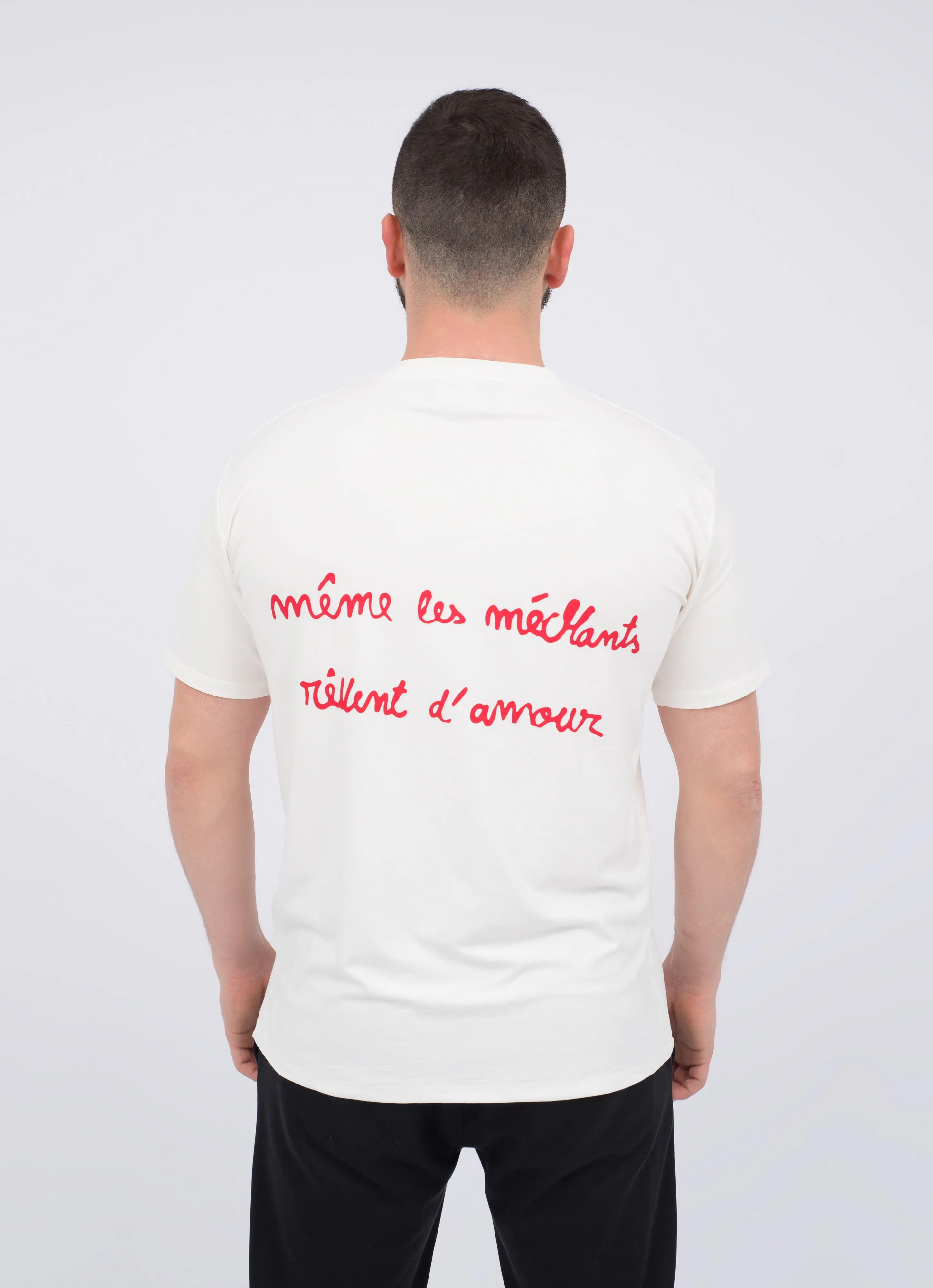 "Même les méchants rêvent d’amour" Printed T-Shirt