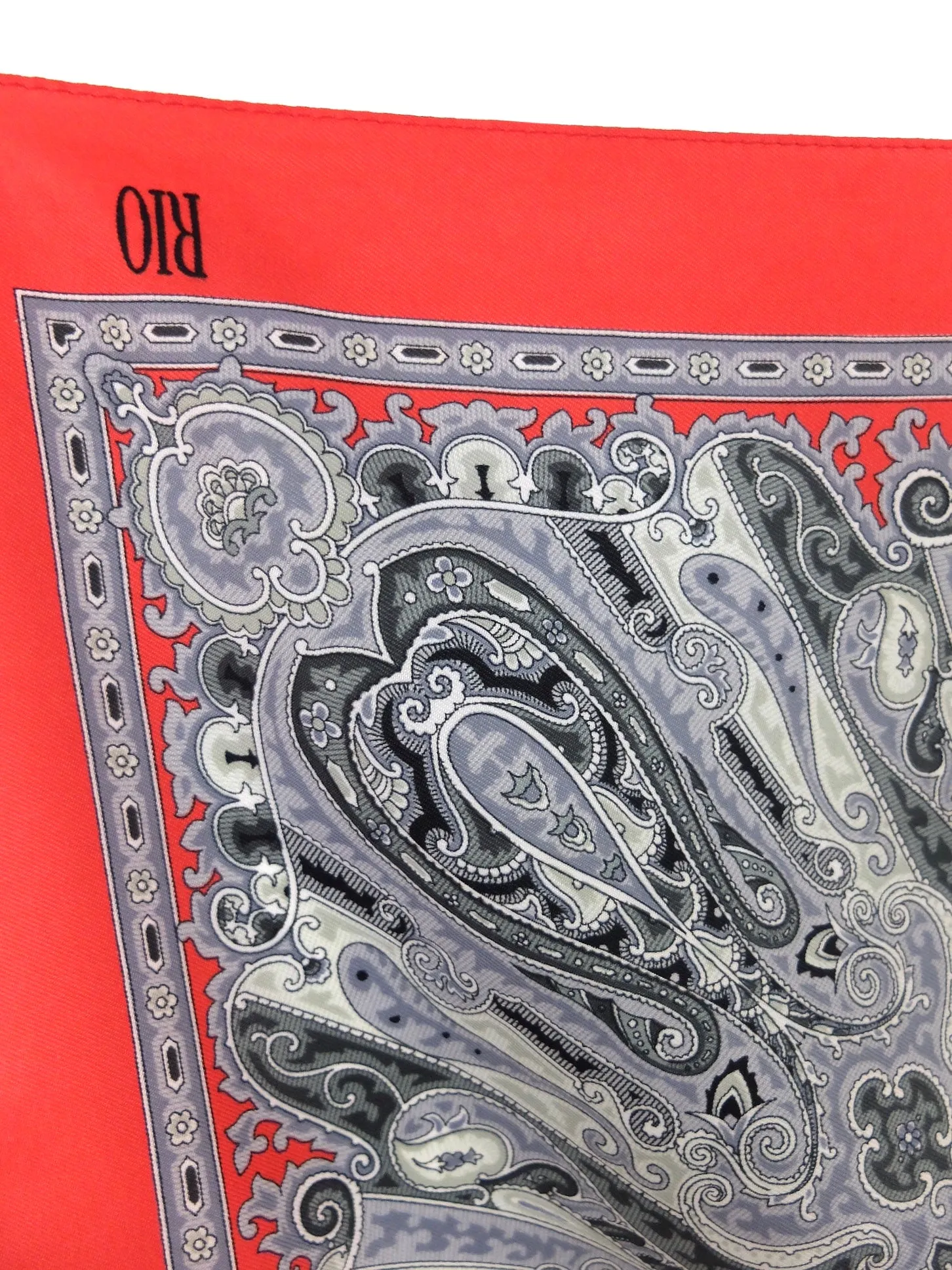 Vintage 80s Mod Psychedelic Red & Grey Paisley Print Square Bandana Neck Tie Scarf