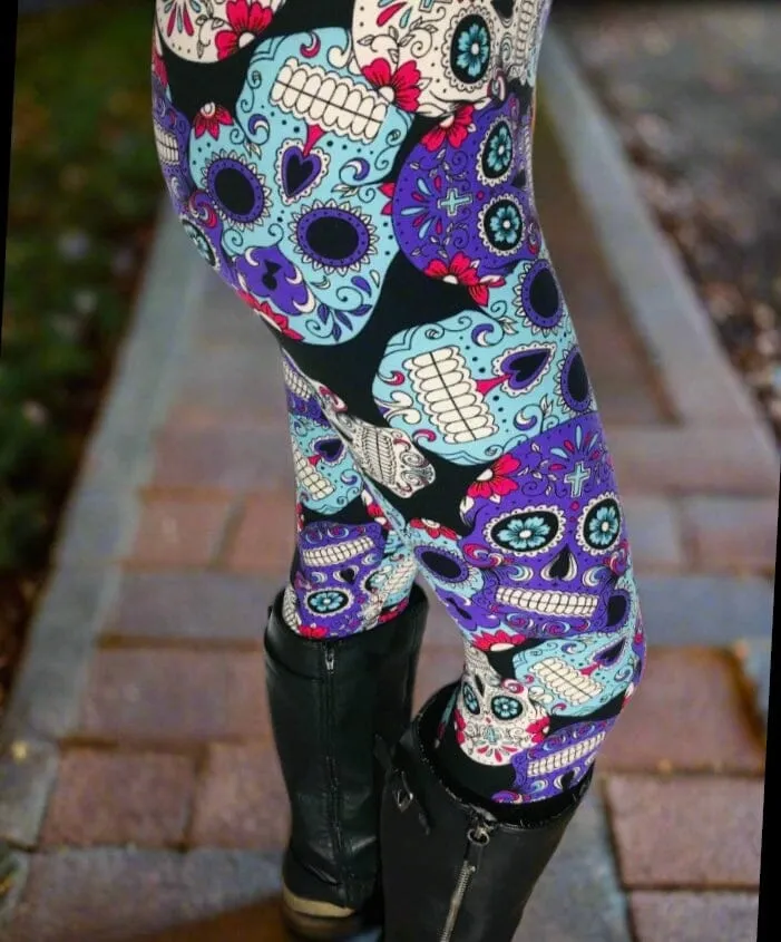 Womens Halloween Skull Leggings, Soft Yoga Pants, Size 0-20, Yoga Waist, Purple/Blue